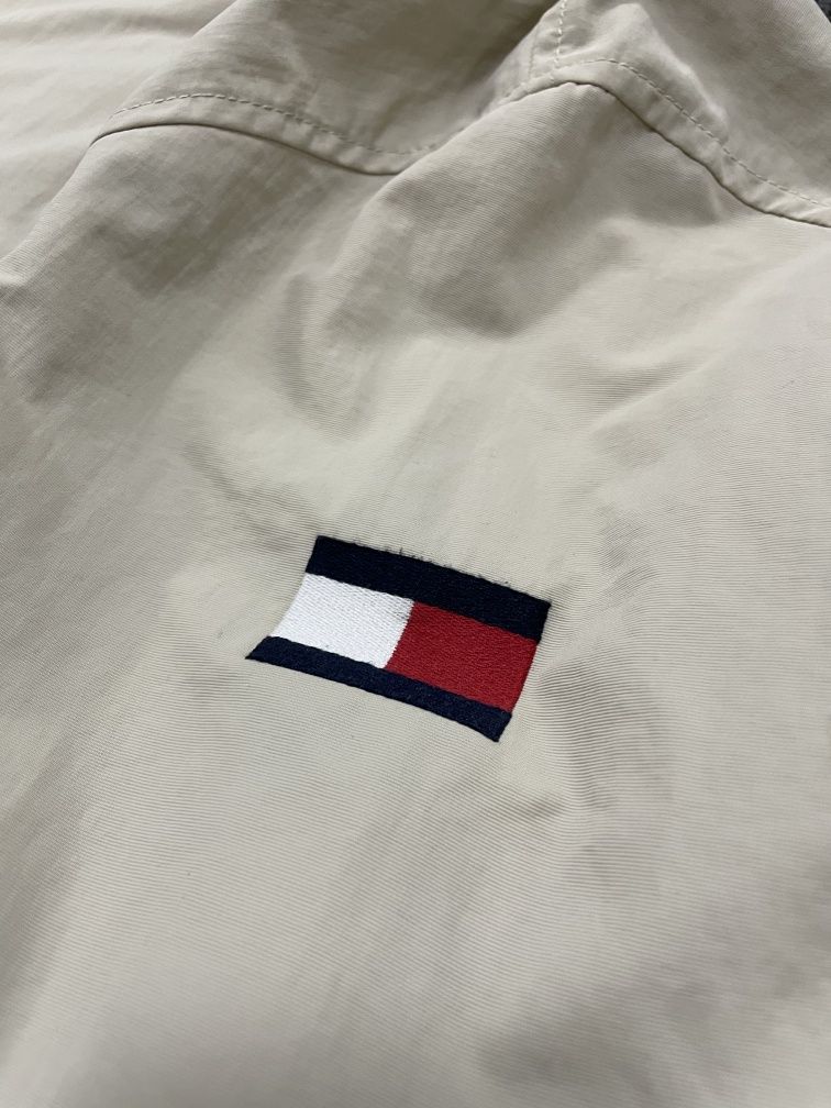 Tommy Hilfiger преходно  яке L размер
