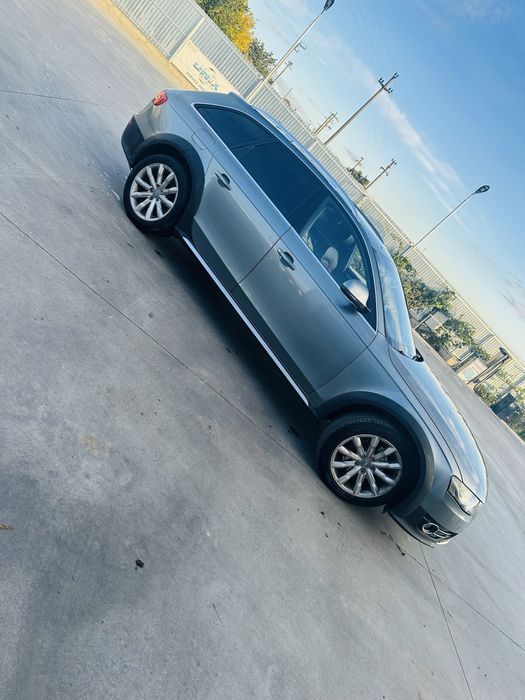 Vand Audi A4 Allroad Quattro automat 2011 proprietar/unele schimburi
