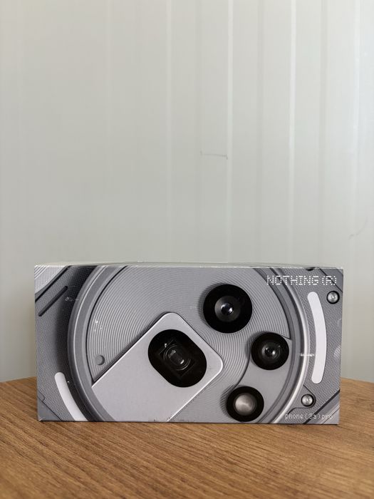 Nothing Phone 3a Pro Grey, 256gb/12gm ram, liber in orice retea, nou