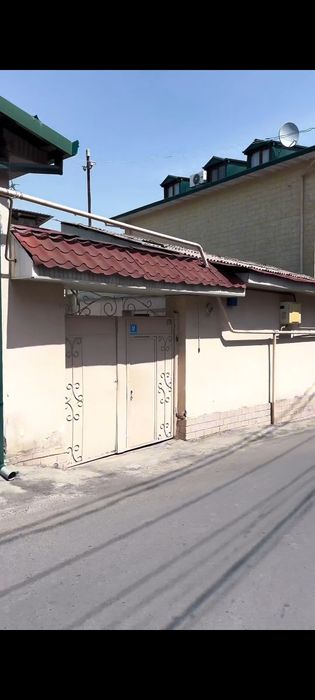 Uy sotiladi manzil labzak malika bozor. Sotui 70.000$ dan 3.7 sotu