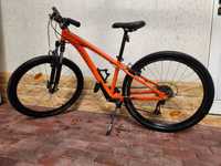 Vând bicicleta Rockrider st500 pentru copii 7-11 ani roti 26x2