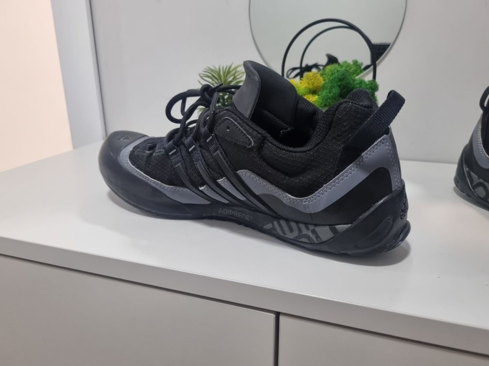 Adidas terex swift solo 2