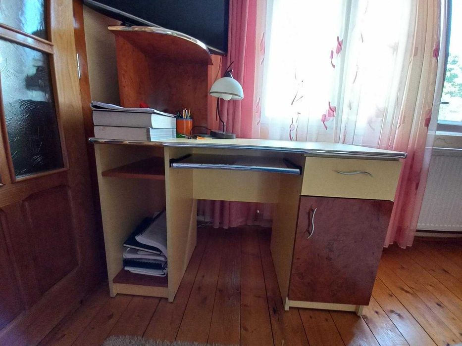 Mobilă Dormitor | Pat de o persoană, birou