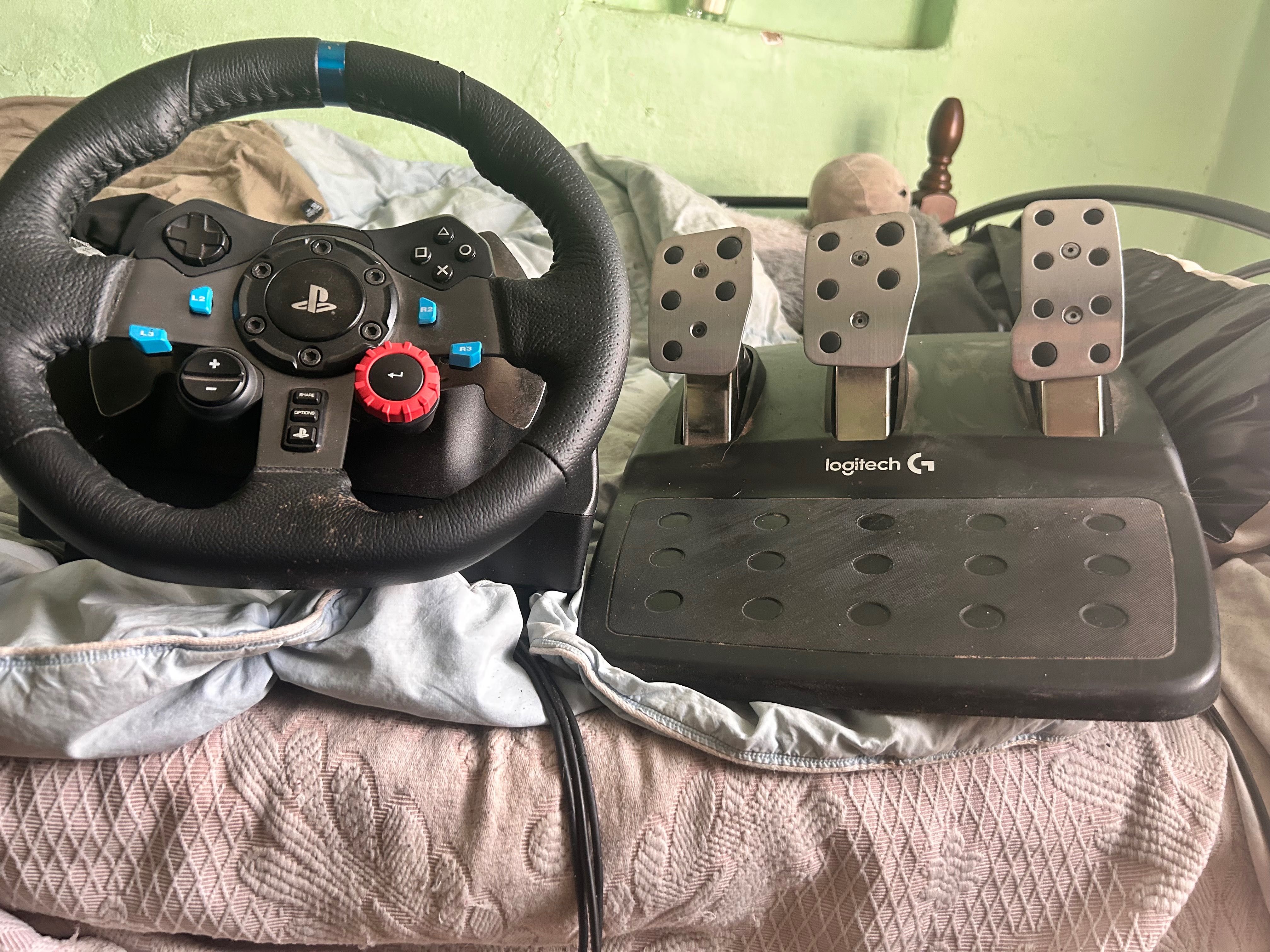 Ps4 +logitech g29