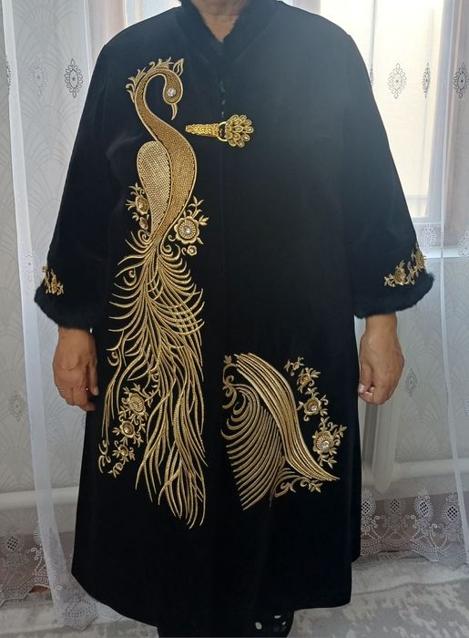 Чапан красивый новый