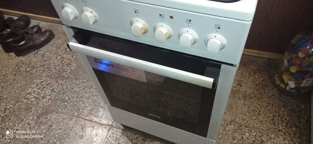 Продавам комбинирана готварска печка на ток и газ Gorenje
