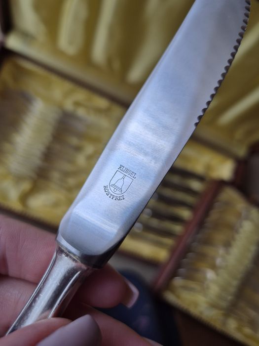 Set de tacâmuri placate cu argint