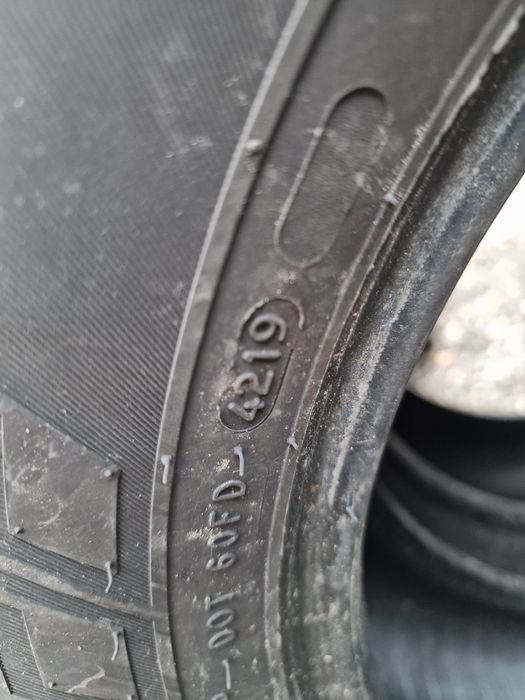 Anvelope 225/65R16C marca Nokian, DOT 2019, 6.5 mm