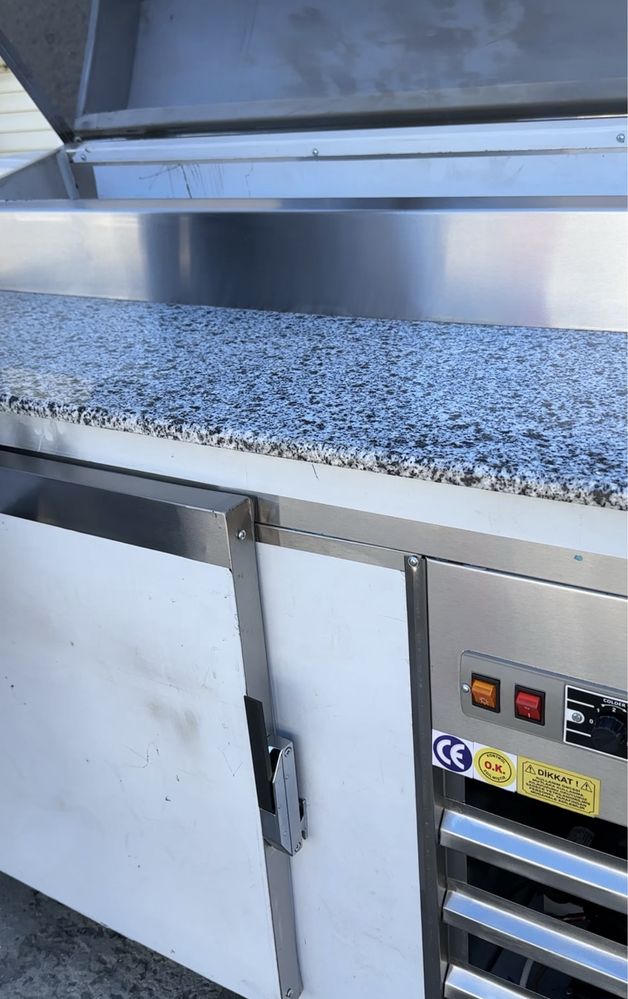 Masa Rece Preparare Pizza Cu Vitrina Ingrediente