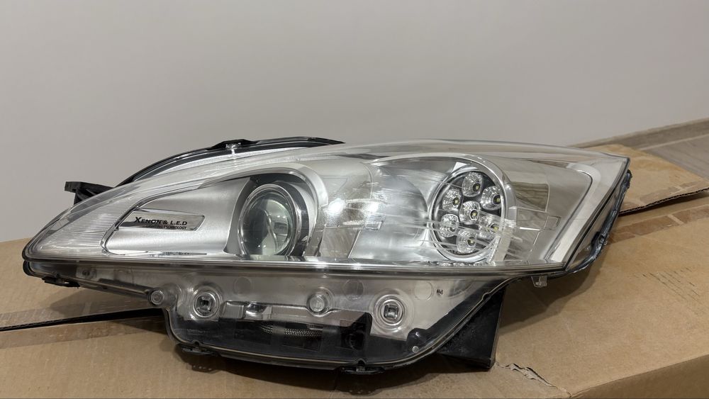 Far stanga peugeot 508 xenon si led