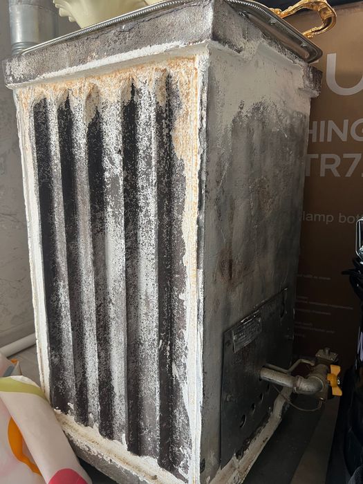 Иранский печка чугунвие