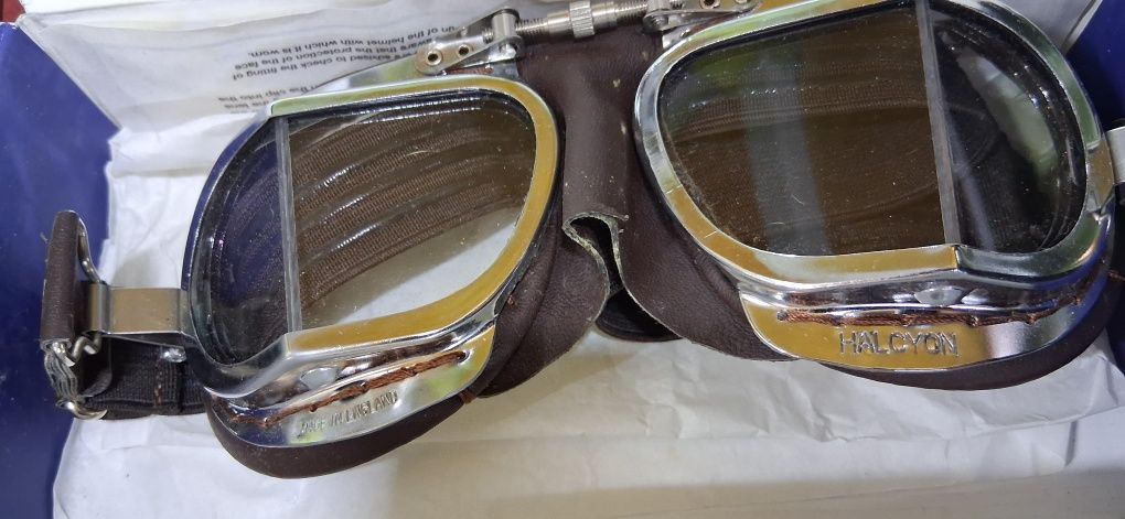 Ochelari         Aviator