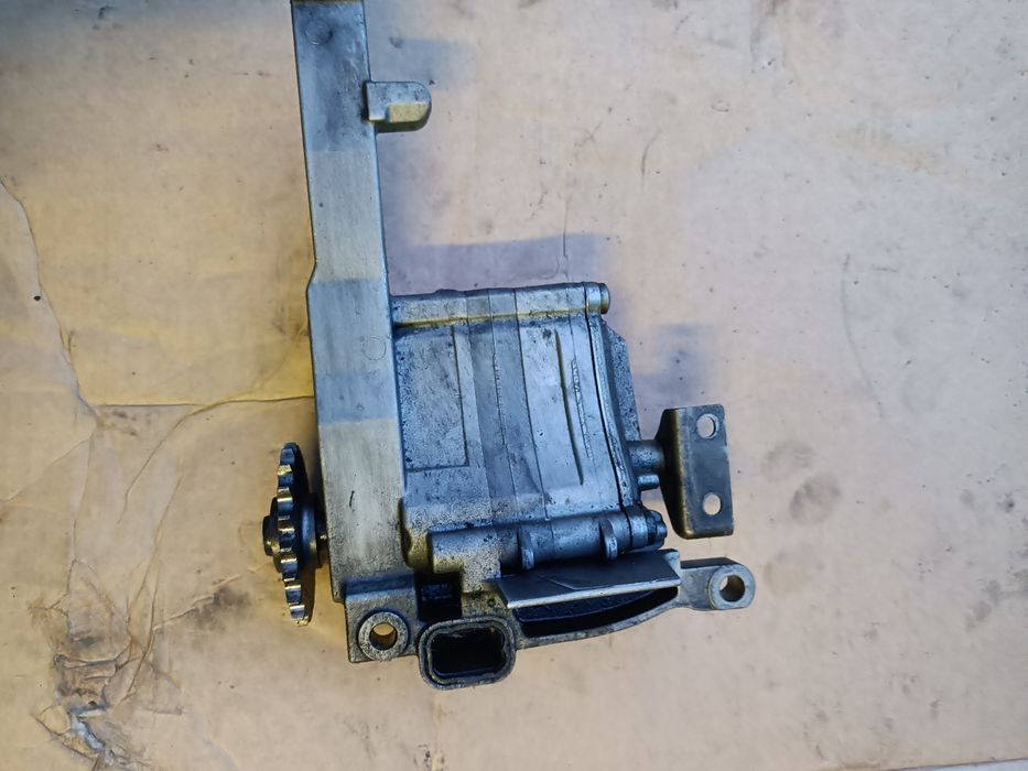 Pompa ulei motor Mercedes 3.0 V6 diesel