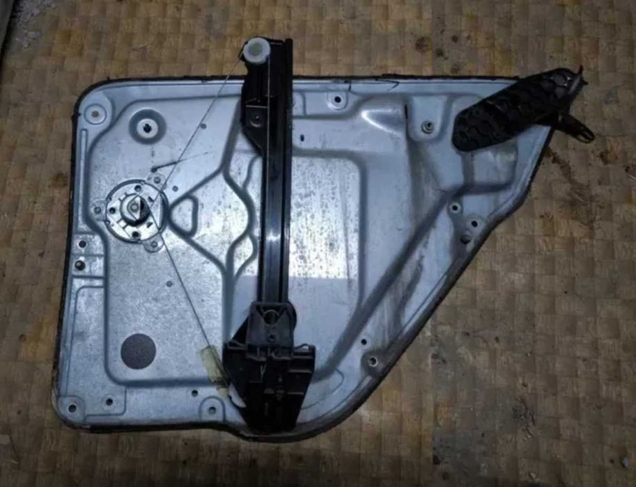 Macara Geam Fabia Spate Dreapta Manual