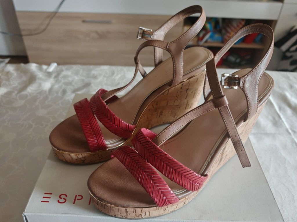 Дамски сандали Esprit