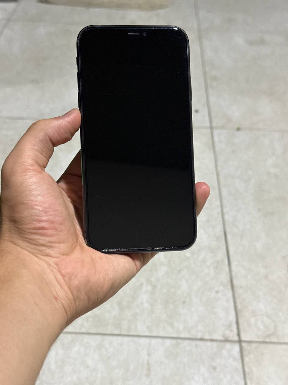 Iphone 11 64gb srochna