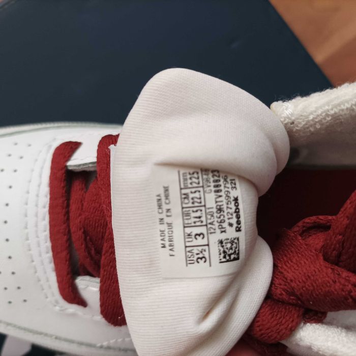 Reebok N34,5 нови маратонки