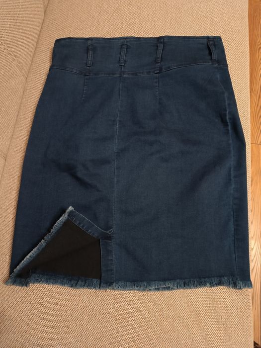 Fuste blugi marime XL toate 3