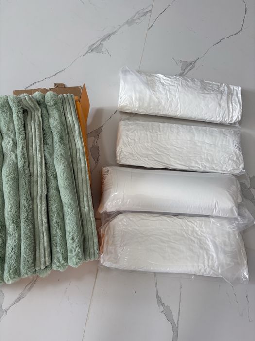 Set 4 perne 45x45 + fete de perna