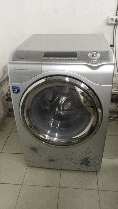 Продам стиральную машинку