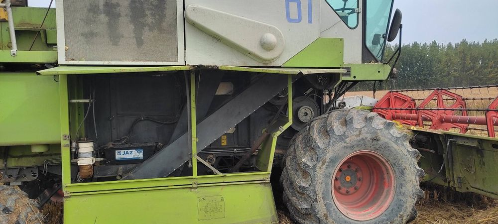 Claas daminator 130