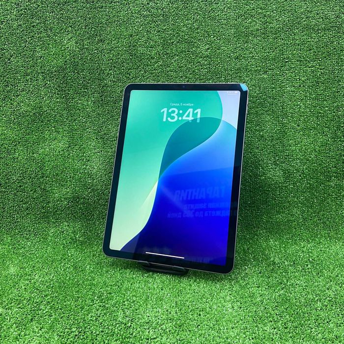 Планшет Apple iPad Air 5-gen 64GB /sk152026