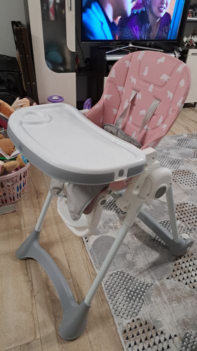 Стол за хранене за бебе