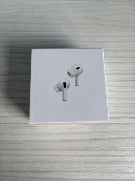 Airpods pro generatia a 2-a noi noute