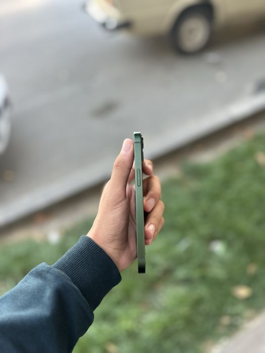 Iphone 13 green ideal