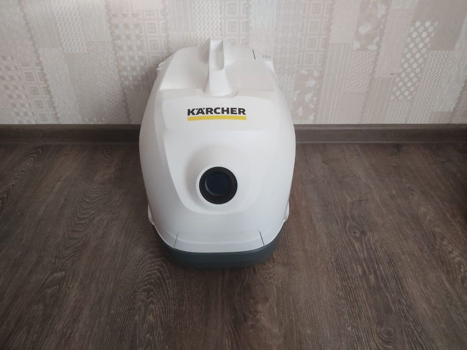 Пылесос Kärcher DS пылесос