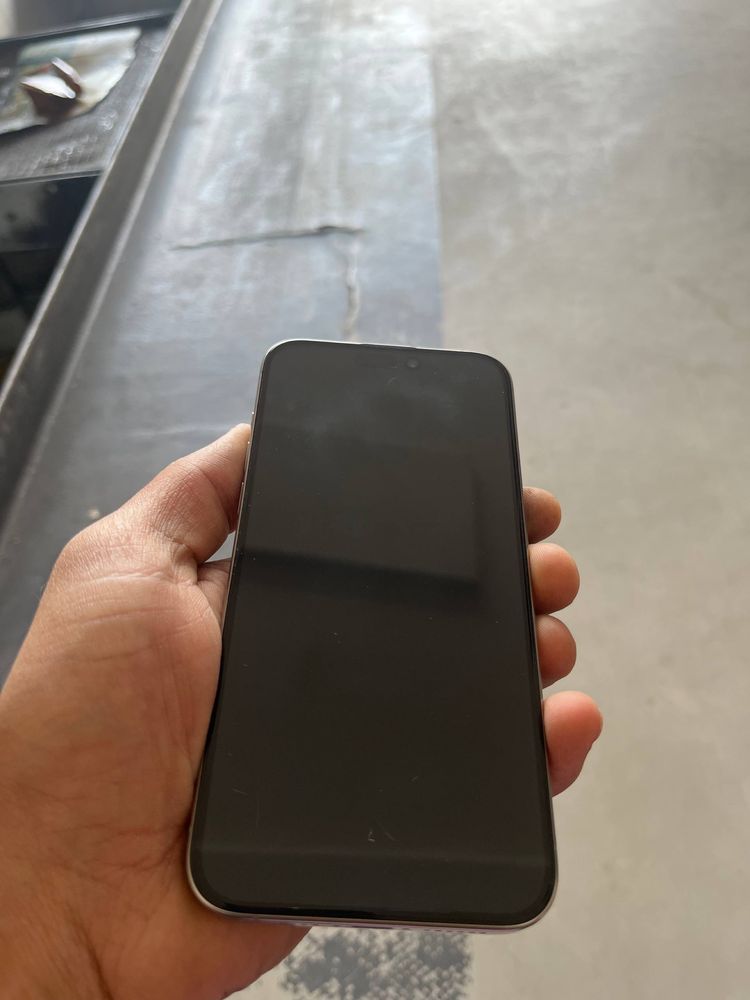 Iphone 15 pro max 256 tali