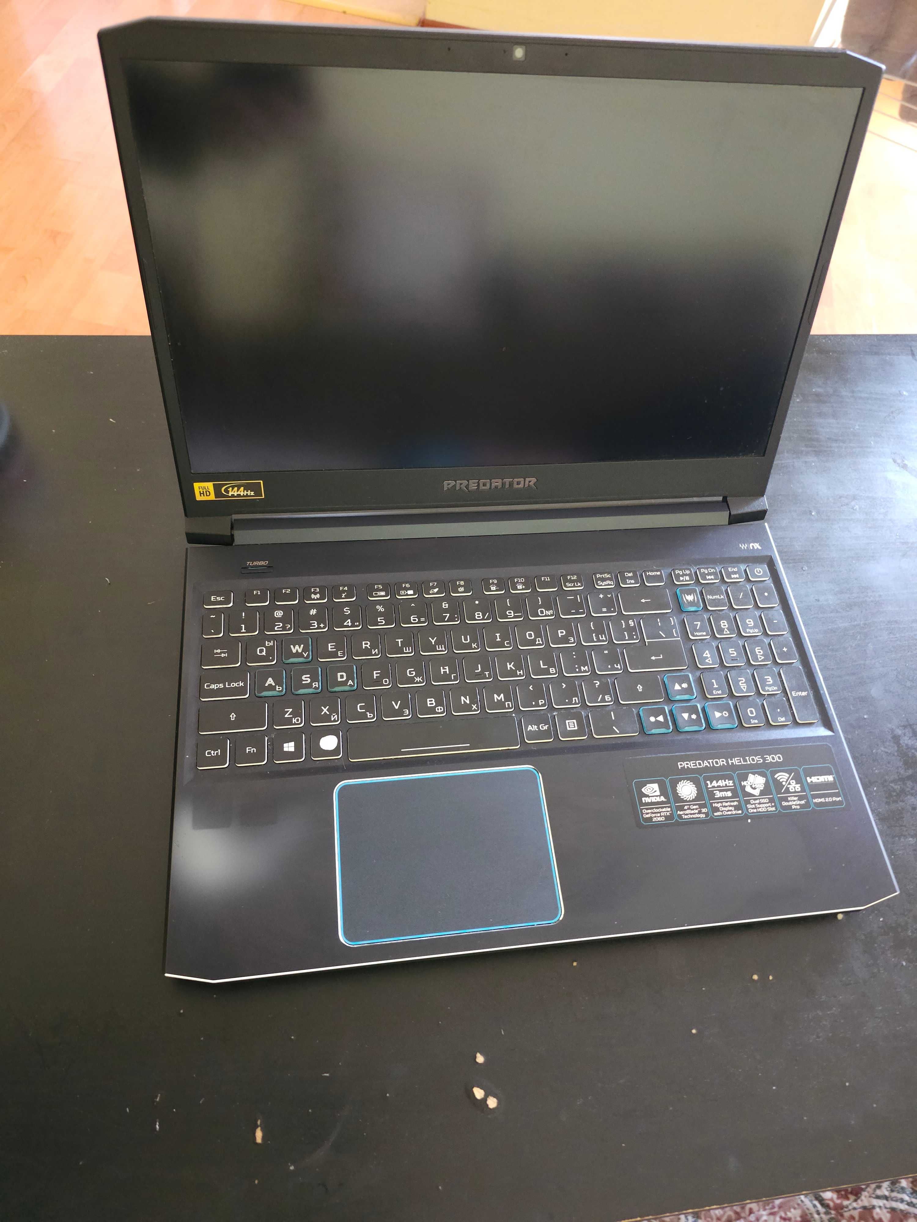 Acer Pretador Helios 300 - Intel Core i7-9750H CPU 2.60GHz  2.59GHz