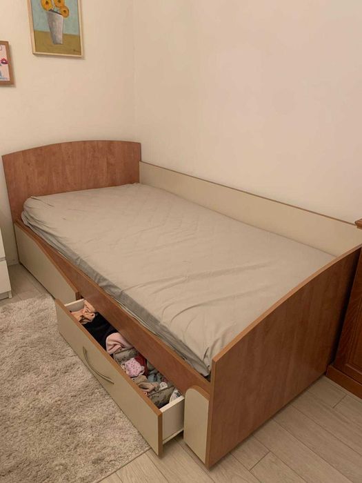 Изключително здраво легло 100/200