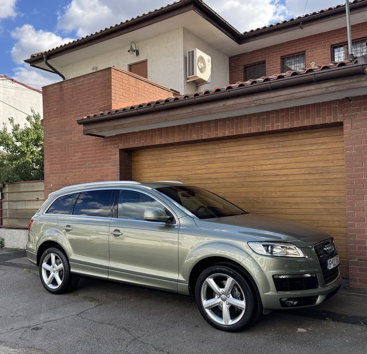 Audi Q7 S-Line 3.0 TDI QUATTRO 240CP doar 126.000KM PRIMUL PROPRIETAR
