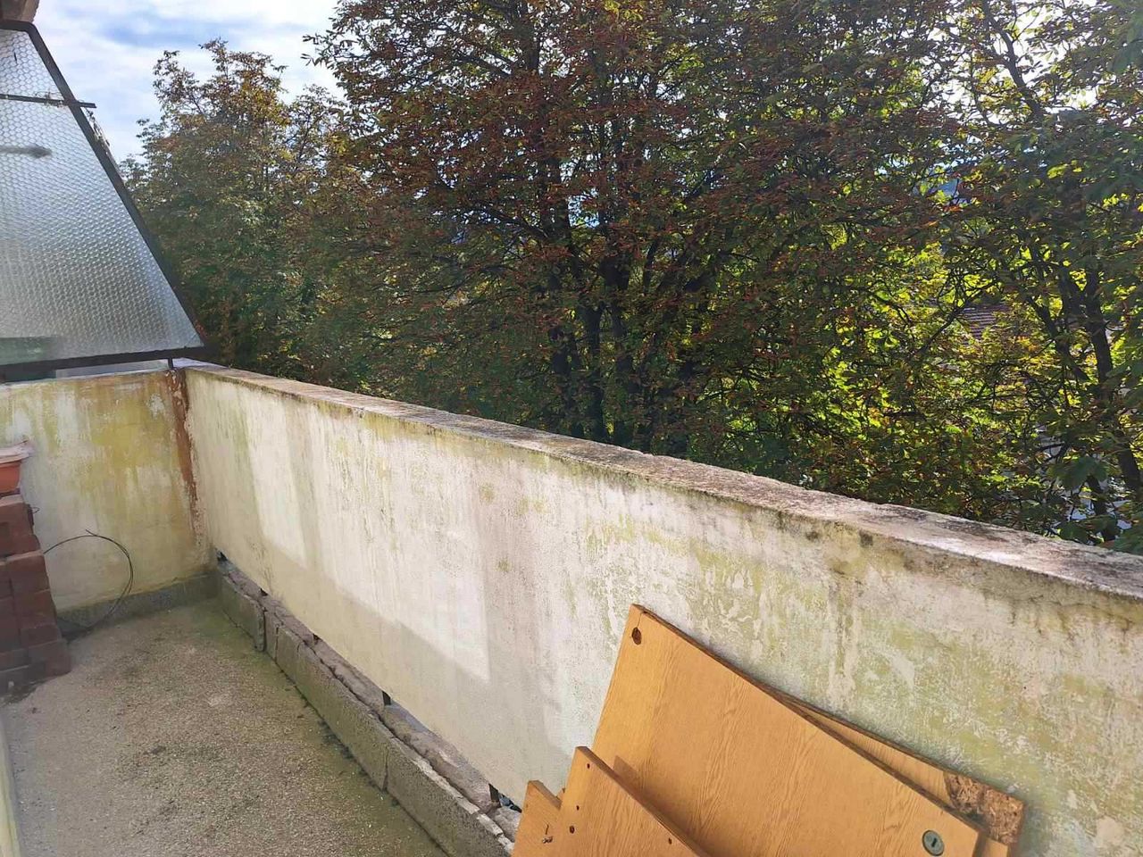 Продава се Двустаен апартамент в Габрово, Център - 68 кв.м за 675 €/кв.м - Снимка #2