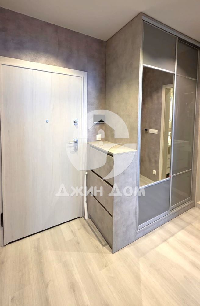 Продава се Двустаен апартамент в Бургас, Славейков - 84 кв.м за 2739 €/кв.м - Снимка #5