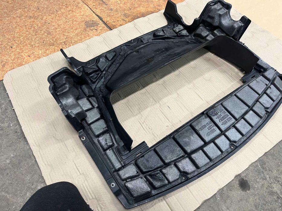 Кората под мотора за BMW E46 320D 330D