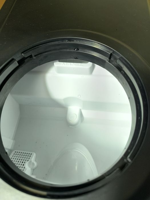 Ледогенератор Klarstein AQUEOUS с диспансер за топла и студена в-а 3в1