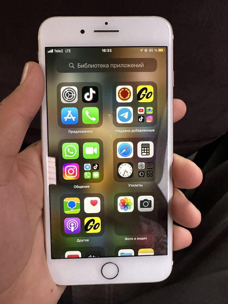 iphone 7+ срочно продам!!