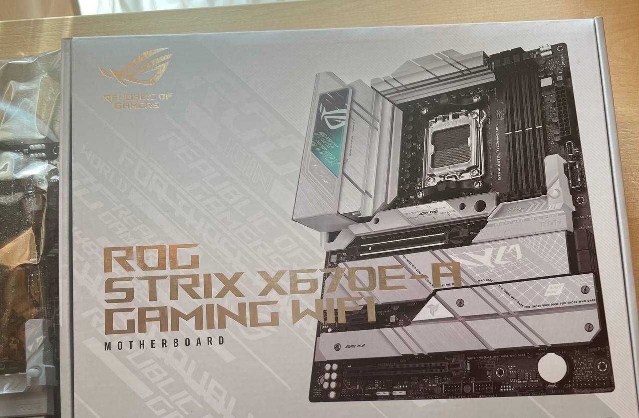 Материнская плата ASUS ROG STRIX X670E-A GAMING WIFI, 4DDR5, AM5