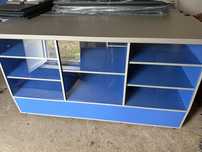 Mobilier magazin ( vitrine/rafturi)