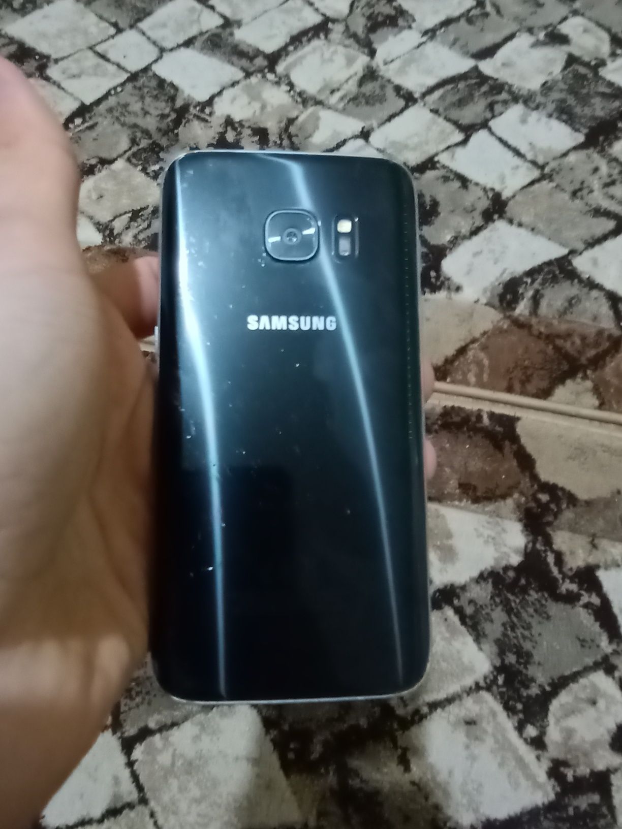 Samsung S7  Black