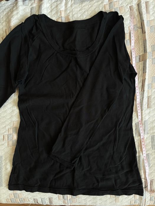 Различни цветове изчистени блузи