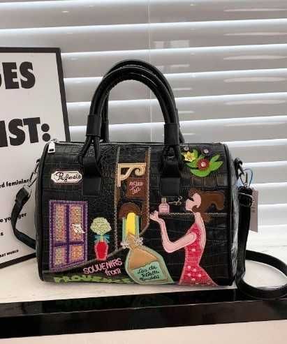 Дамска екстравагантна чанта