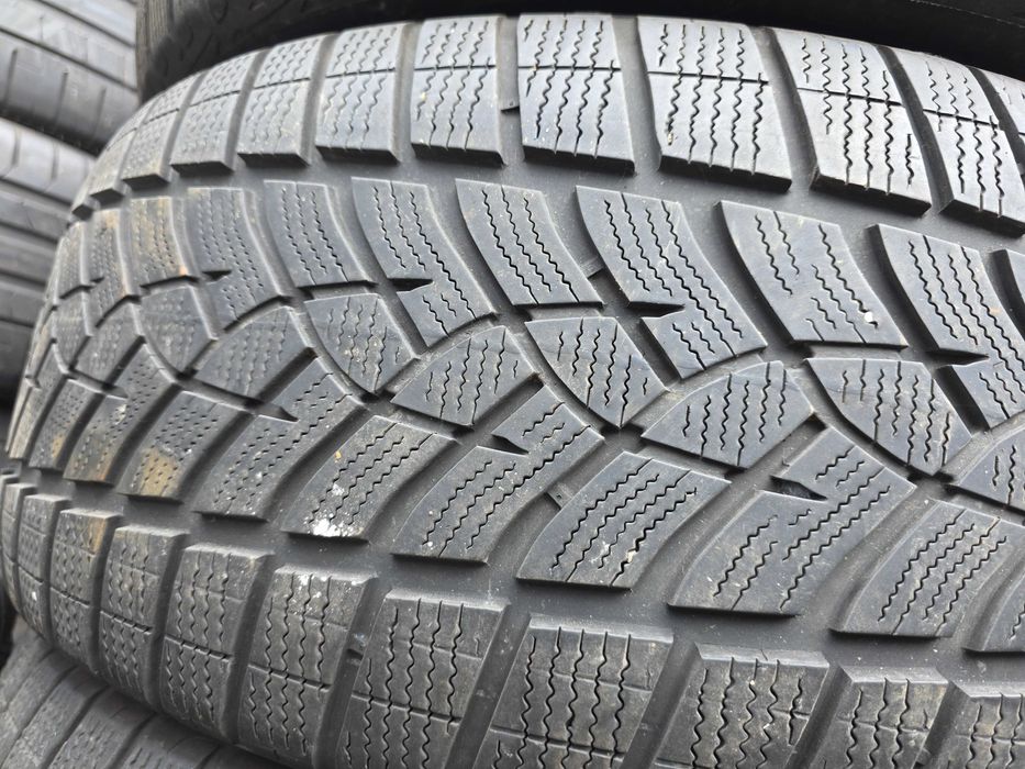 4бр Зимни гуми 255 50 20 - Goodyear