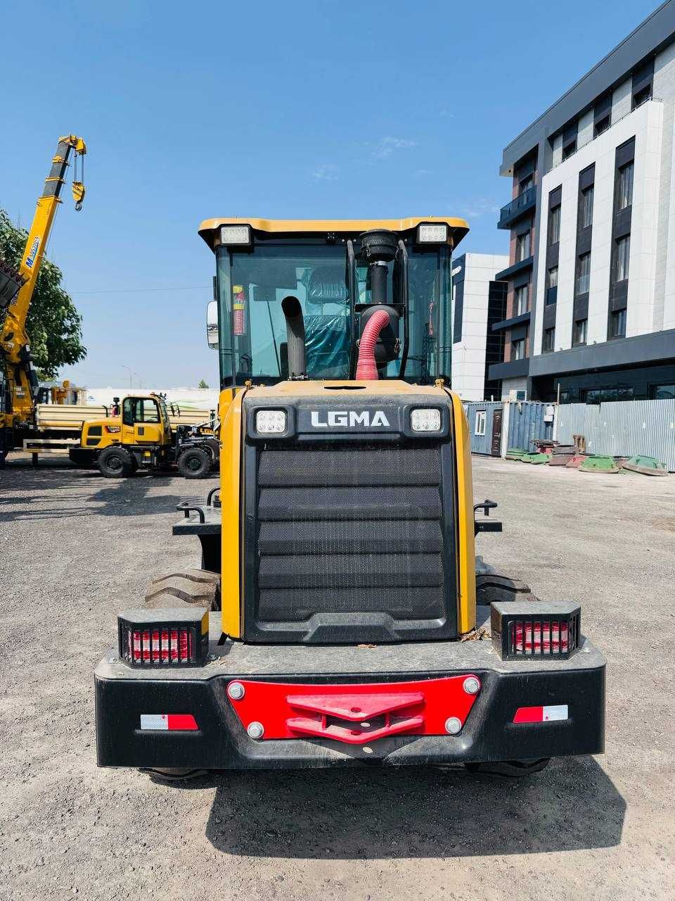 Погрузчик Lugong LM 930