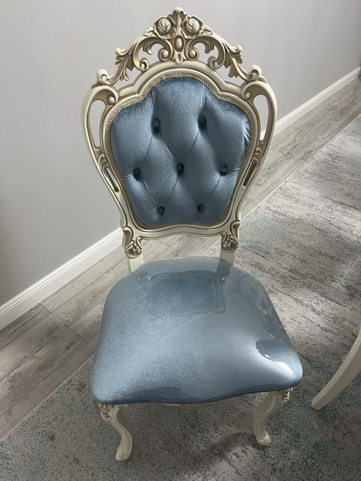 Стол длина 4,5 метр, ширина 1,1метр