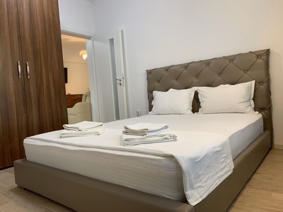 IS Cazare Regim Hotelier Ap Noi 1-2-3 cam Centru Palas Newton