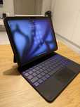 Ipad air 11 M2 cu tastatura, husa si apple pen pro