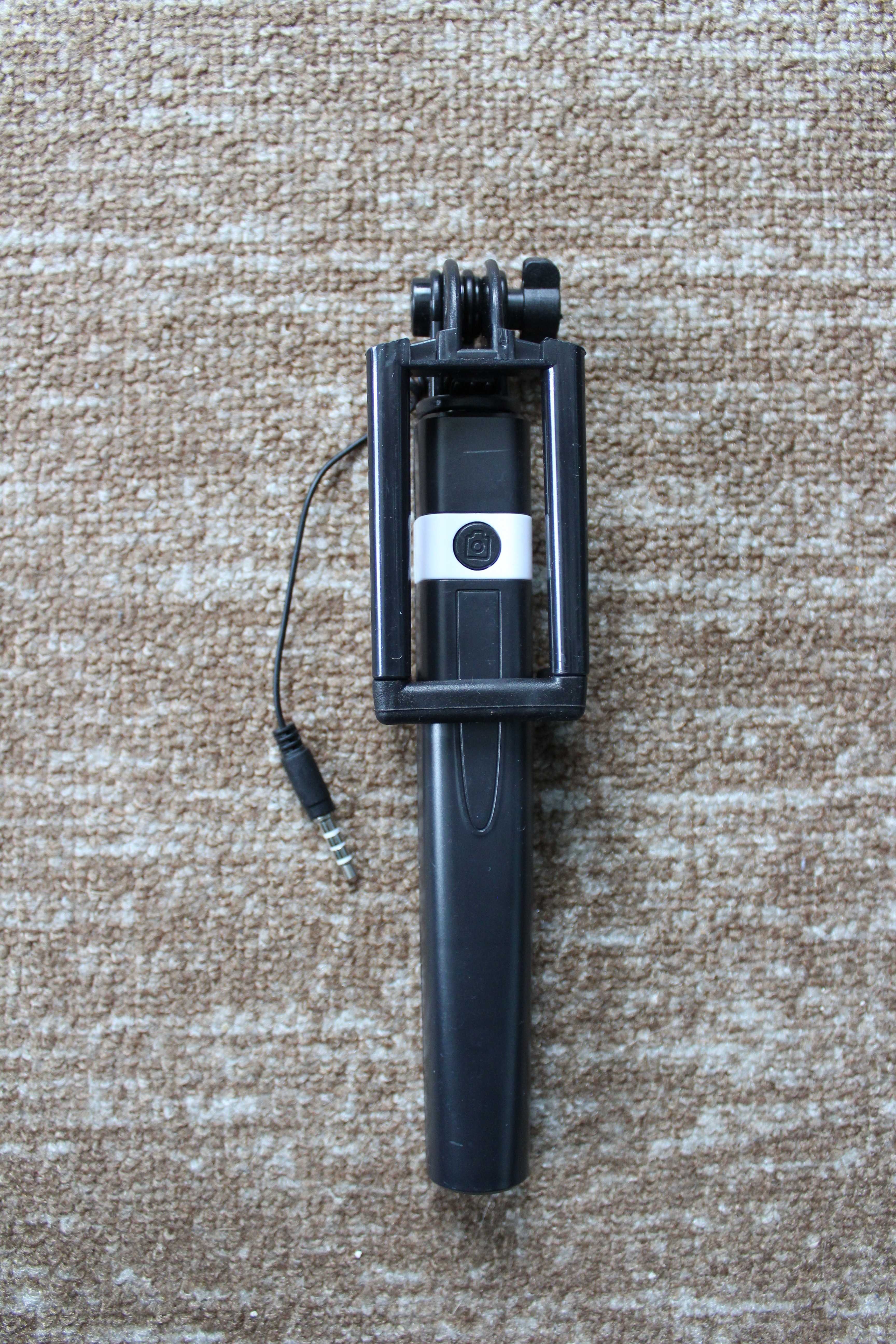(Bluetooth)Selfie Stick/(Блутут)Селфи стик за всички видове смартфони